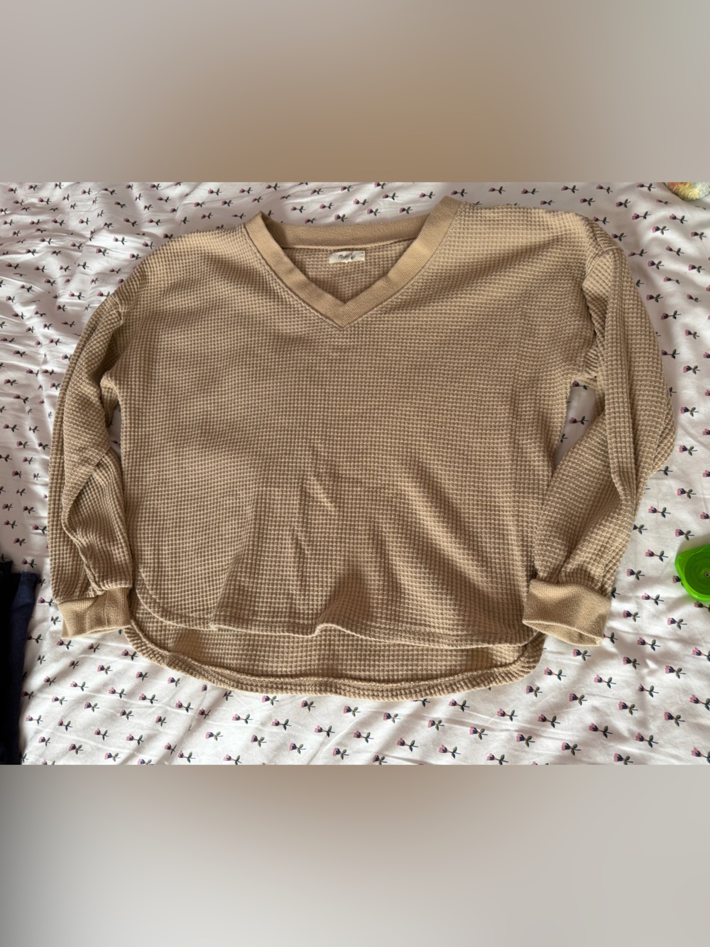 Madewell Camel Waffle Knit V-Neck Sweater